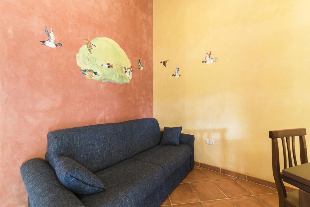 Country House Araba Phoenix กัสเตลลาบาเต ภายนอก รูปภาพ