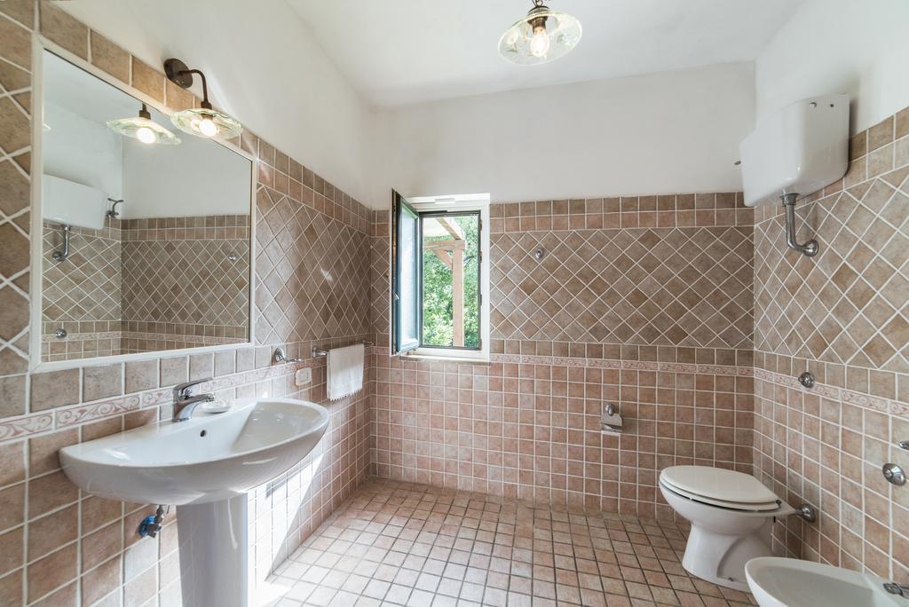 Country House Araba Phoenix กัสเตลลาบาเต ภายนอก รูปภาพ